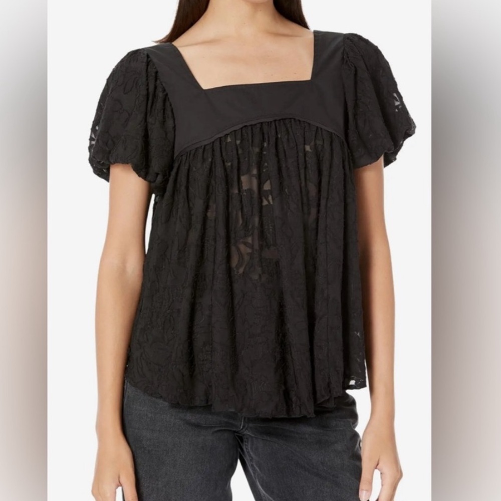 NWT Free people sunrise to sunset top black flowy floral lace